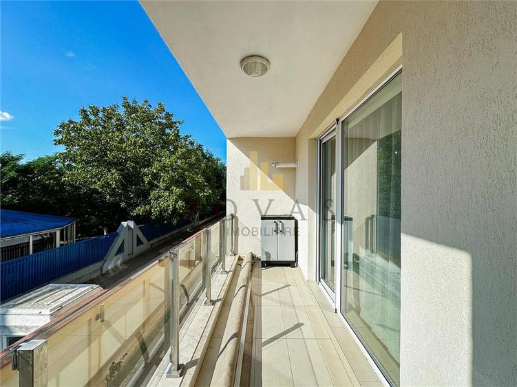 Apartament cu 3 camere decomandat, mobilat în Iancu Nicolae