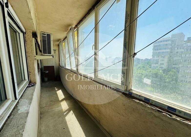 Apartament cu 4 camere decomandat, mobilat în Pantelimon