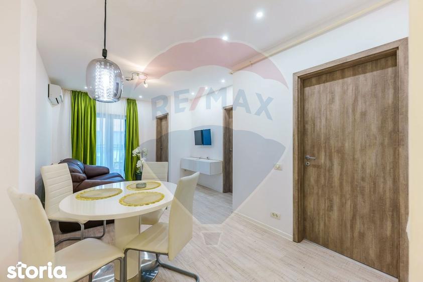 Apartament cu 2 camere semidecomandat, mobilat în Central