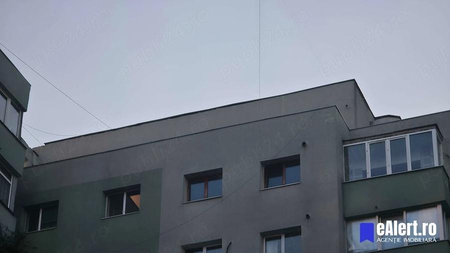 Apartament cu 4 camere semidecomandat în 13 Septembrie