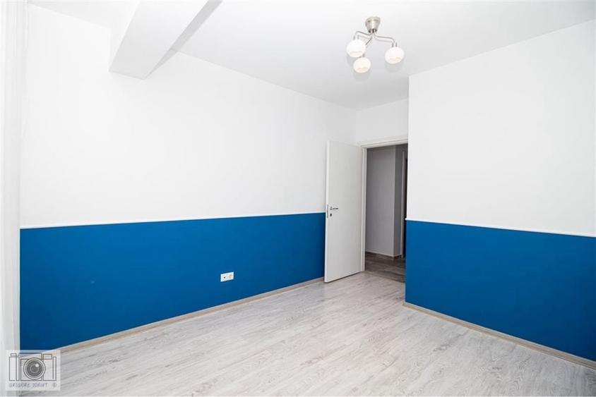 Apartament cu 3 camere decomandat în Chiajna