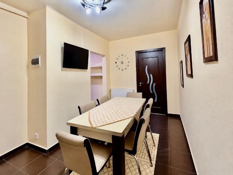 Apartament cu 2 camere decomandat în Central