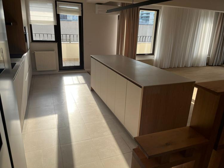 ARCUL DE TRIUMF I 4 camere I 153mp utili + Terasa 77mp I 2 locuri de parcare - 8