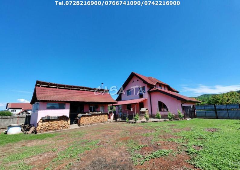 Casa situata in Samarinesti, sat Valea Bisericii - 4