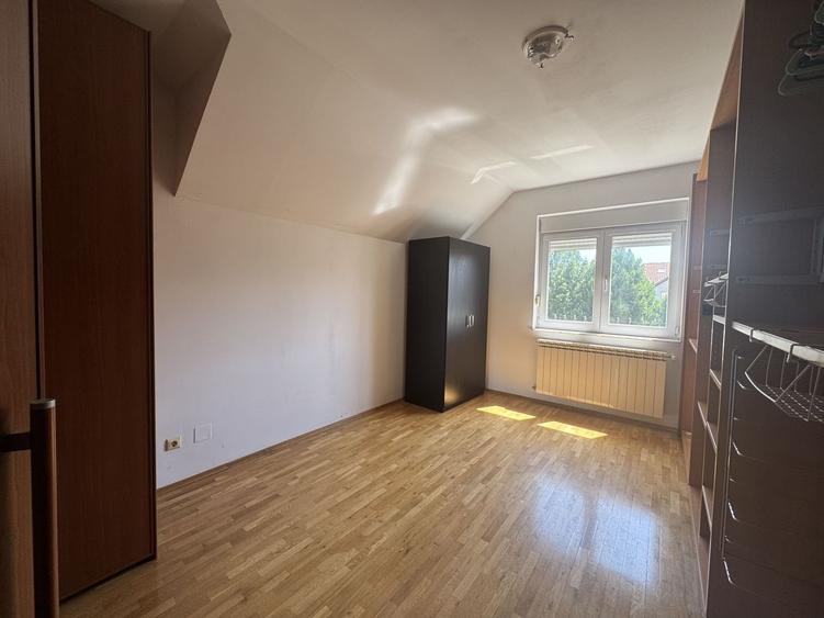 Vila clasica, spatioasa,  piscina, mobilata, langa Britsh School - 22