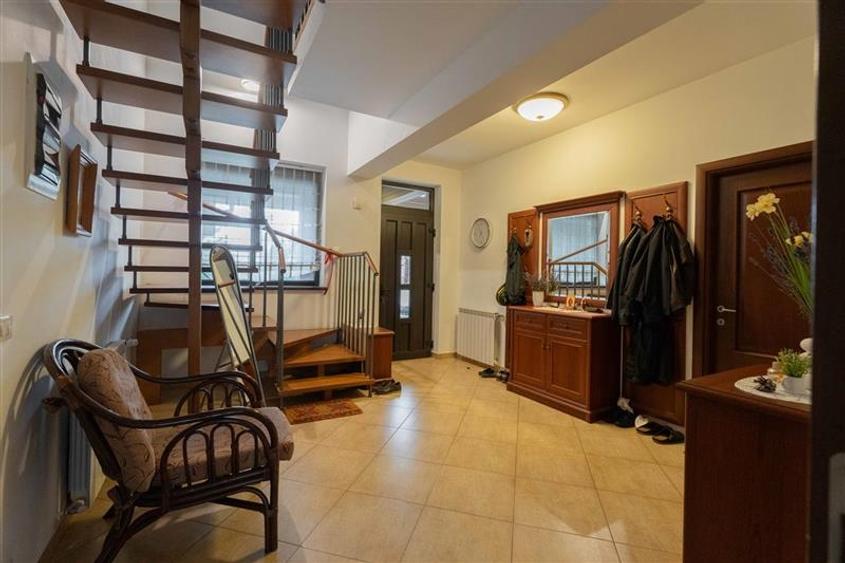 Vila individuala exclusivista cu teren generos in Bucium, Iasi - 6