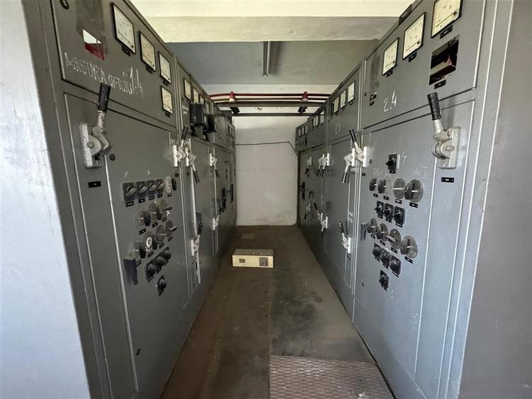 Hala industriala 1.240mp utili si teren in suprafata de 3.848 mp - 12