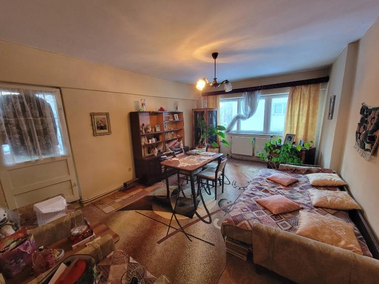 Apartament 2 camere 69mp Slanic Moldova - 8