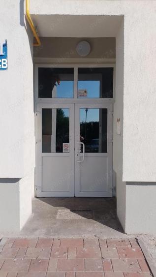 Apartament de vanzare - 5