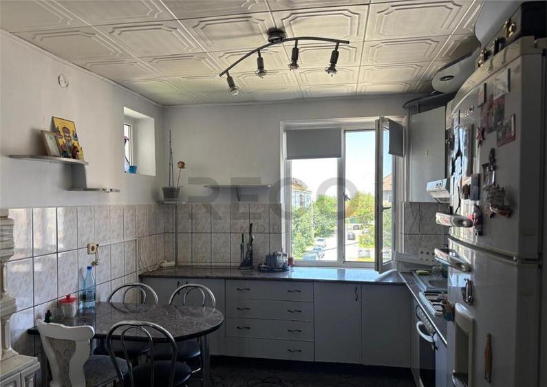 Apartament 3 camere Stei - 9