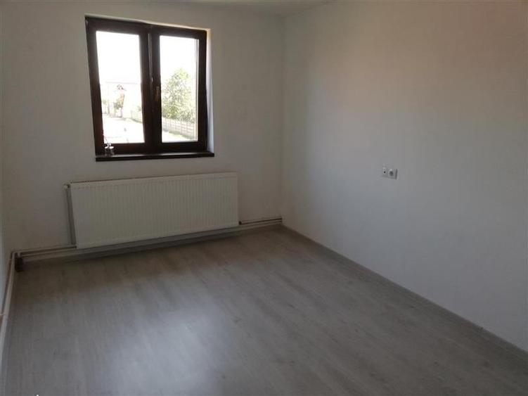 CASA TIP DUPLEX, ULTRACENTRAL IN SANPERTU - 13