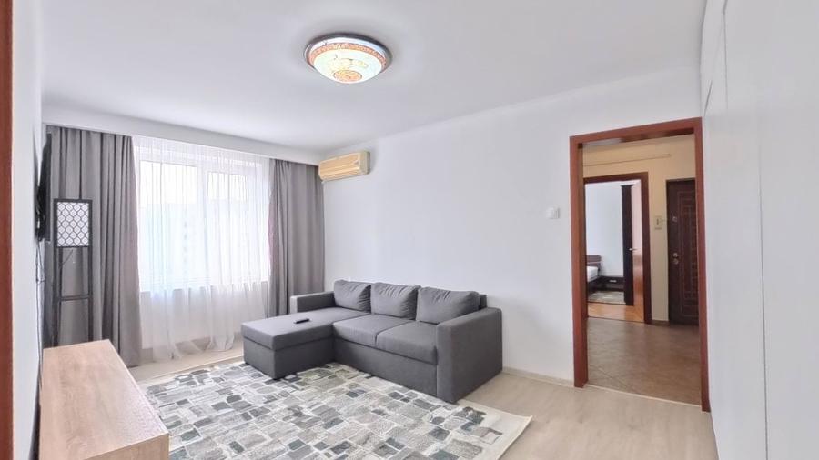 Electomagnetica - Trafic Greu - 3 camere renovat - 1985 - 2