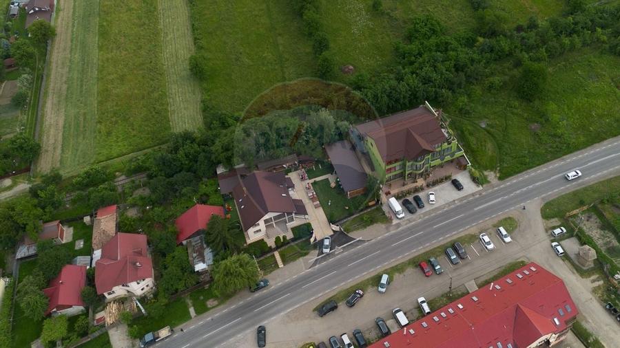 Casa spatioasa de vanzare - 19