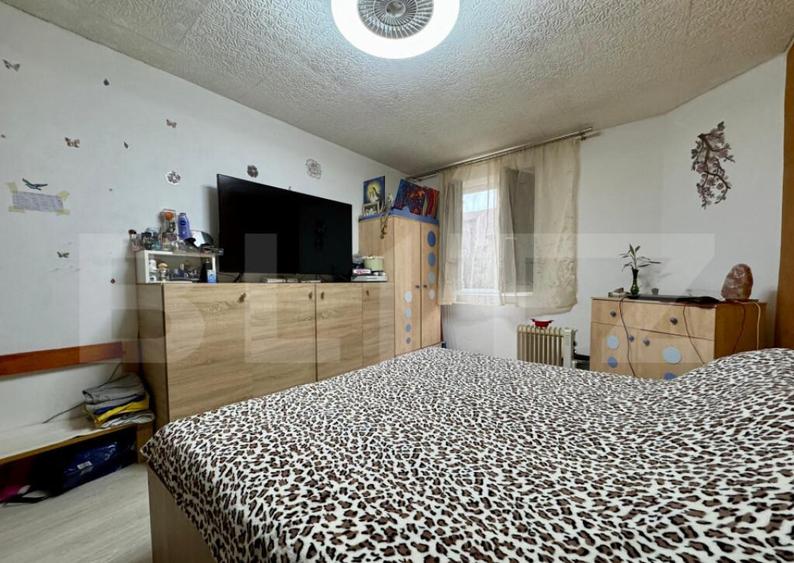 Apartament 2 camere, curte comuna - zona centrala - 6