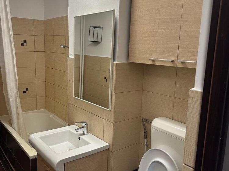 Inchiriez garsoniera Vitan Mall - 2