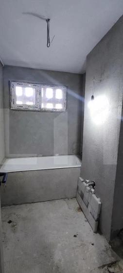 Apartament de vanzare, 3 camere, Berceni-Emil Racovita - 2