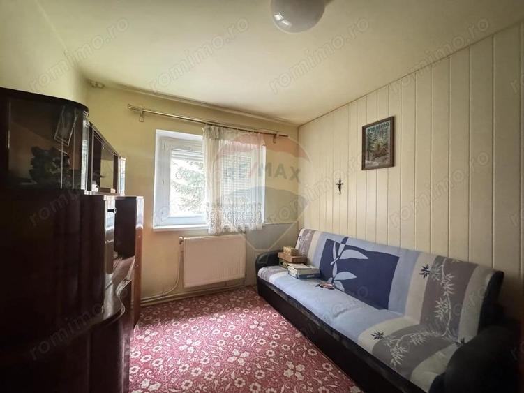 Apartament cu 3 camere de vanzare in zona Vitrometan - 1