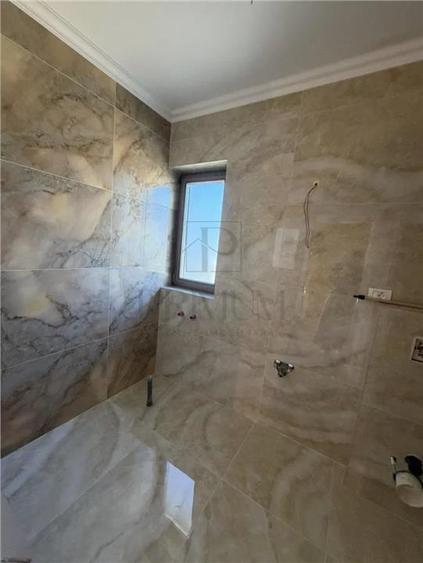 GIROC - DUPLEX - ZONA LINISTITA - 4 CAMERE - FINALIZAT - TEREN 336MP - 5