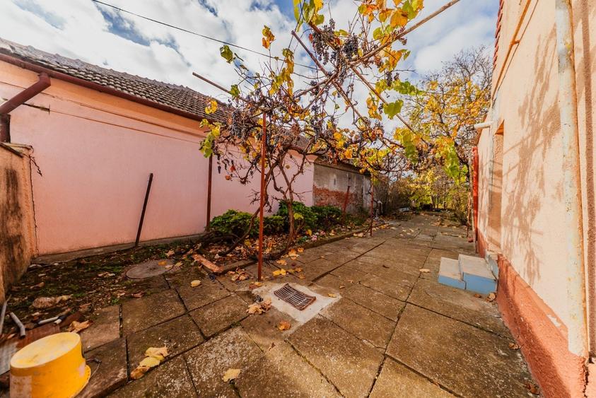 Casa individuală de vânzare - cartier Pârneava, Arad - 5