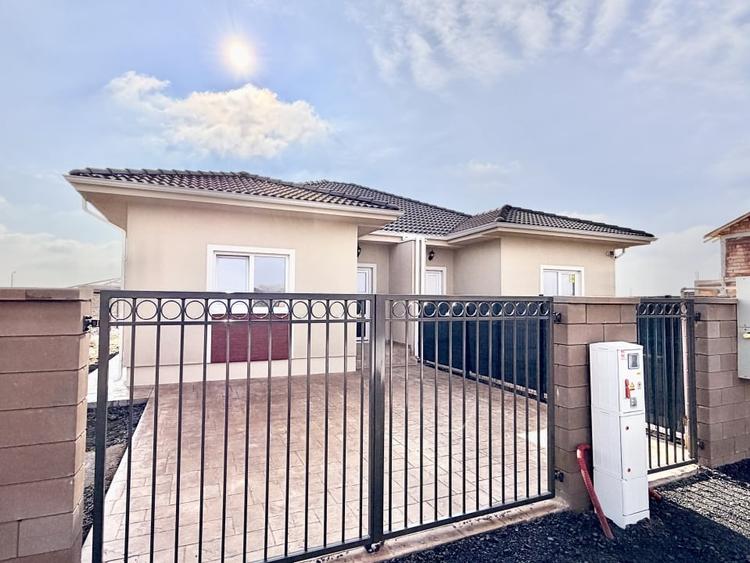 Duplex cu 3 camere - Cartier Asfaltat - Mosnita - 1