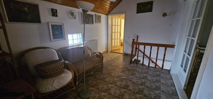 Ciorogarla-casa Sp+ P+M, garaj 2 loc+pod locuibil si casa oaspeti, teren=1097mp - 16