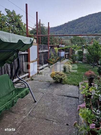 Casă cu 2 camere cu Teren 600 Mp în Central