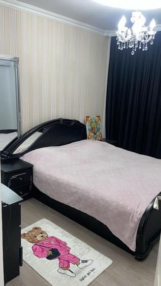 Apartament cu 4 camere decomandat în Micro 14