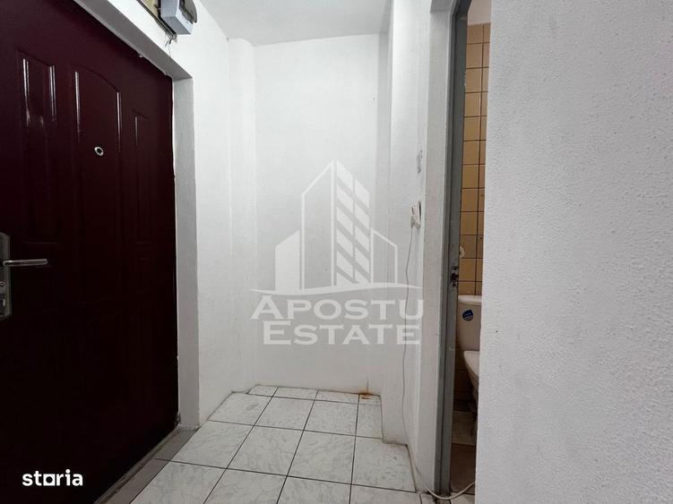 Apartament cu o camera, Confectii, centrala proprie - 1