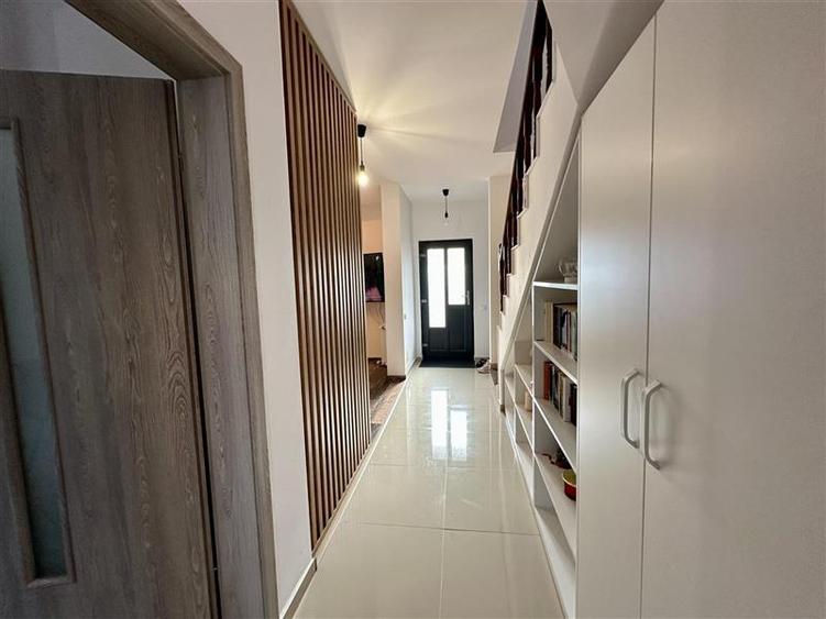 Casa de vannzare Bragadiru -Triplex 116 mp + curte proprie 105 mp - 6