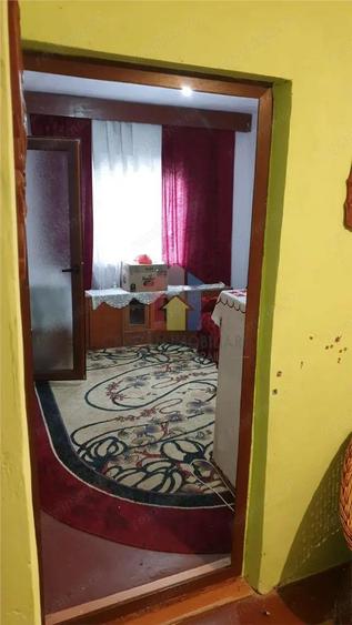 VEZI VIDEO! Super Pret Casa Chiscani 4 cam teren 1.800 mp toate utilitatile - 13