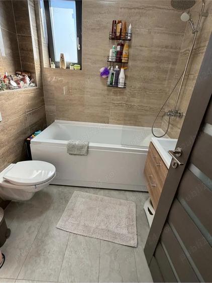 Apartament 3 camere de vanzare - 2