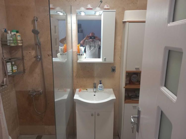 Apartament cu 2 camere decomandat în Decebal