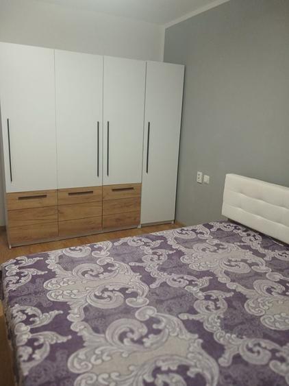 Apartament cu 2 camere decomandat în Florești