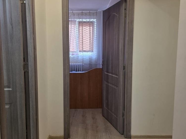 Dristor- Camil Ressu vav metrou - 3