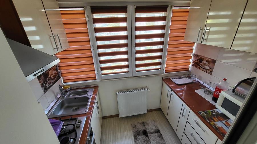 De vanzare Apartament 3 camere, 70 mp, Mega Mall, complet mobilat - 8