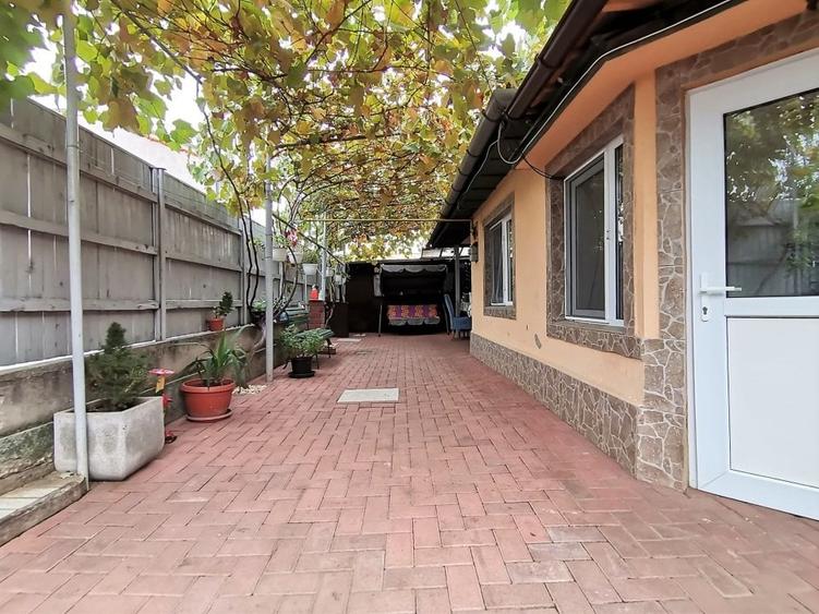 Vanzare casa Rahova / zona Cora Alexandriei, teren 195 mp - 2