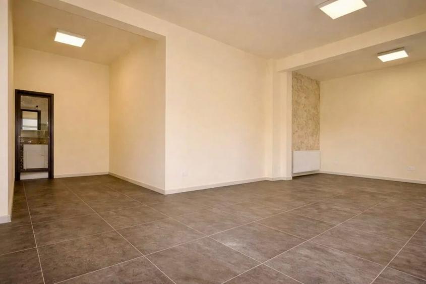 Spațiu comercial open space 61 mp, bloc nou, Borhanci - 4