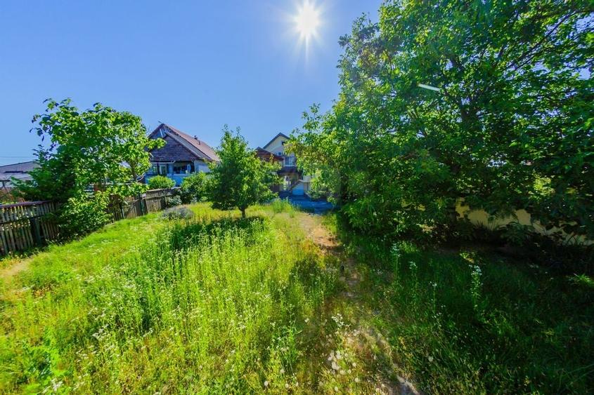 Casă cu 7 camere, 10 ari de vânzare la drumul principal cu 2 intrari - 29