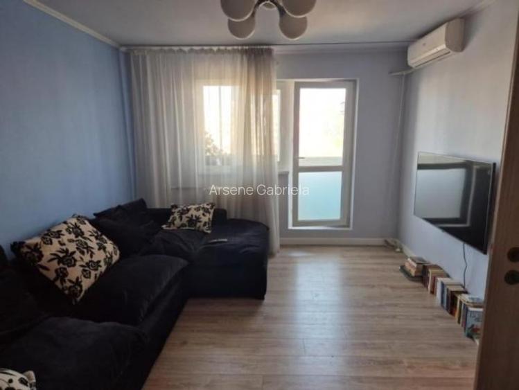 De vanzare apartament 2 camere/ Teiul Doamnei /Nada Florilor