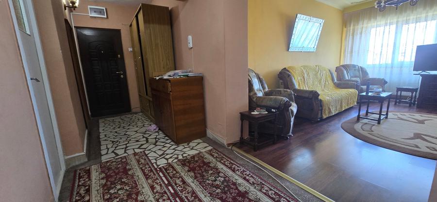 Ultracentral Târgoviște,  vânzare apartament 3camere,  comision 0 la cumpărător - 5