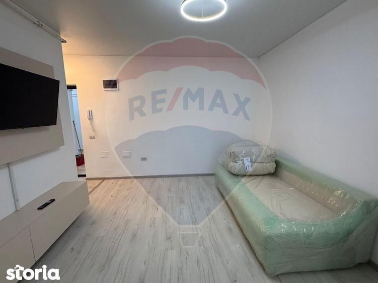 VANZARE Apartament cu 2 camere in zona Militari Residence - 1