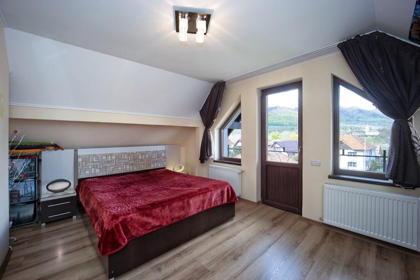 Inchiriere vila P+1+M, Bran - 5