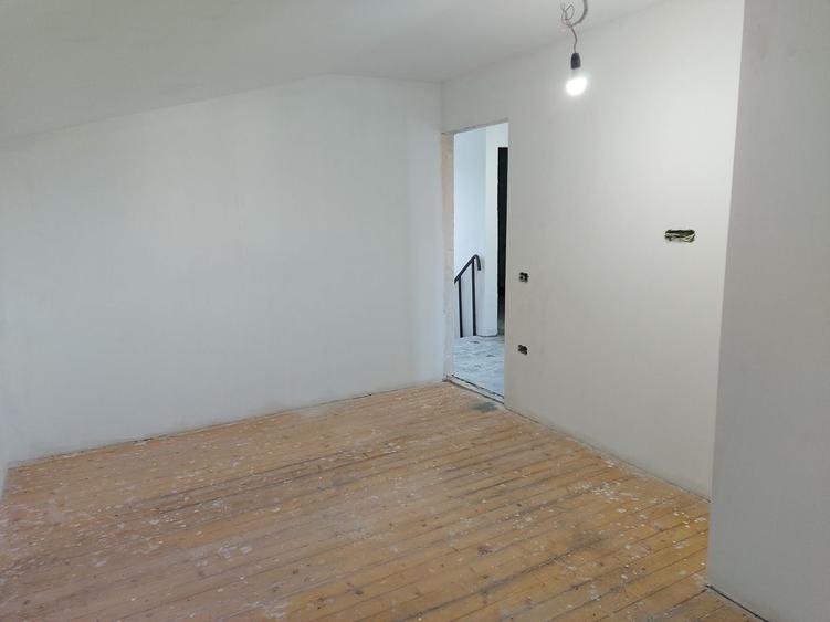 Casa de vanzare |Otopeni | Central | - 9