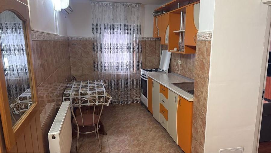 Inchiriez apartament cu 2 camere, cartier Brosteni - 5
