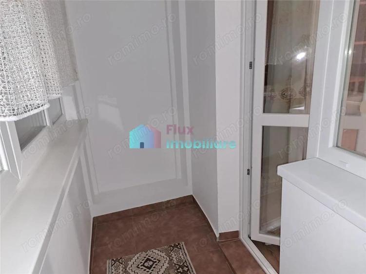 Apartament cu 2 camere George Enescu zona Curcubeu - 12