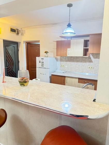 Apartament de inchiriat 3 camere Decebal - 5