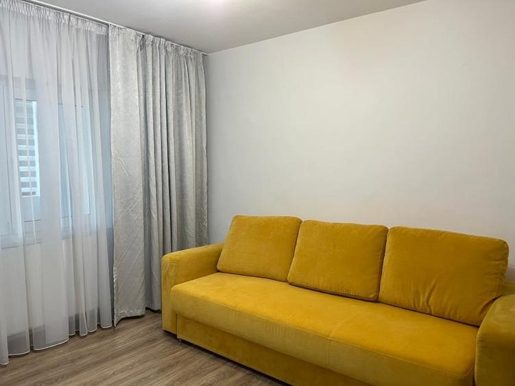 B dul Unirii - zona Zepter - pozitie excelenta - apartament 3 camere decomandat - 2