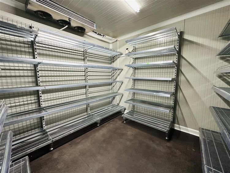 SPATIU COMERCIAL | ZONA DECEBAL - 3