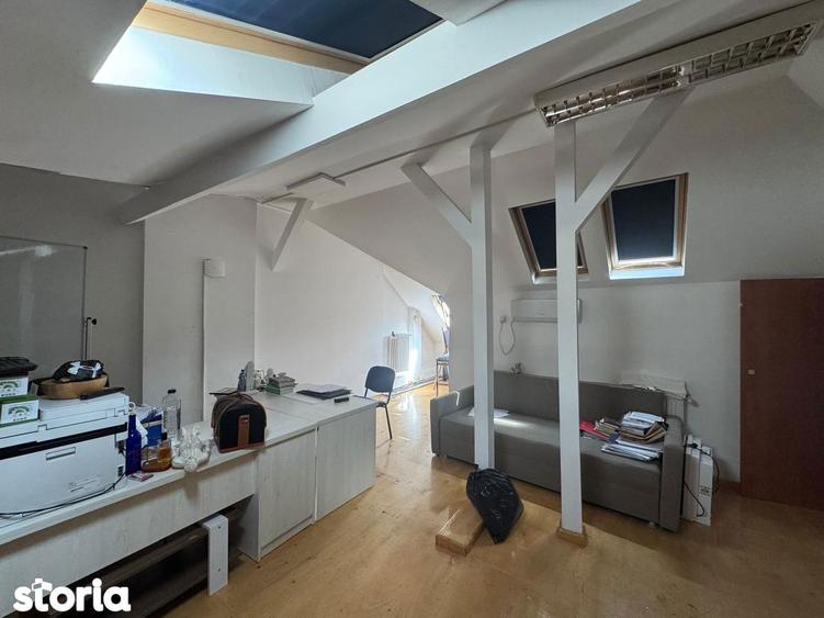 Inchiriere vila P+1+M teren 300mp curte Cotroceni Romniceanu - 10