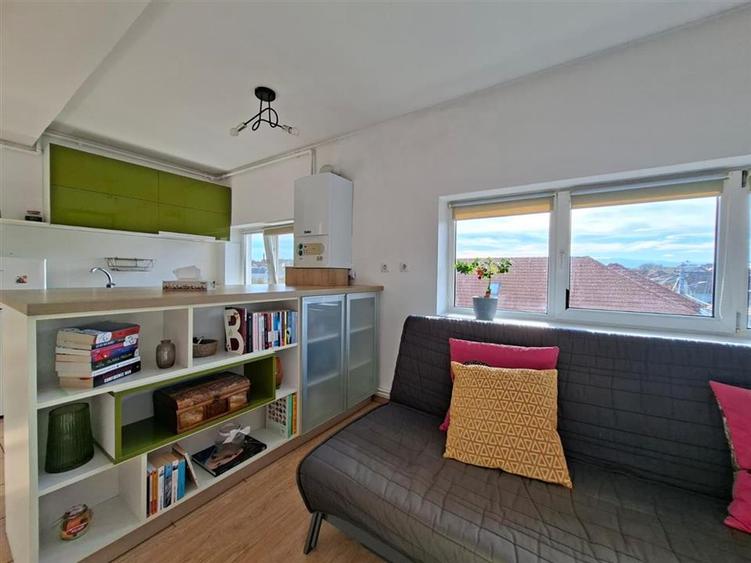 Apartament 2 camere si balcon zona Trei Stejari - 7